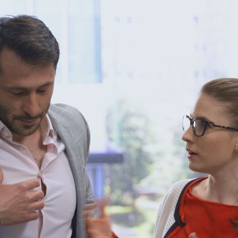 Alexovi nečakane prišlo veľmi zle.