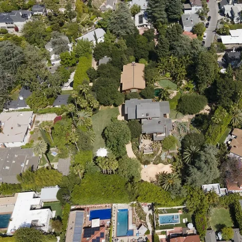  Los Feliz 