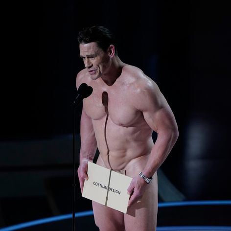 John Cena (takmer) nahý na Oscaroch