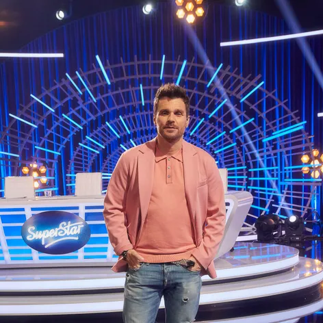 Leoš Mareš a jeho outfity v SuperStar