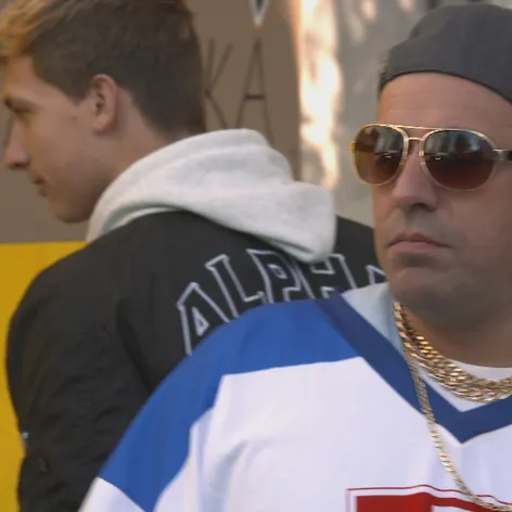 Vlado si zarapoval.