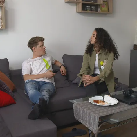 Luky s Dorkou sa musia porozprávať.