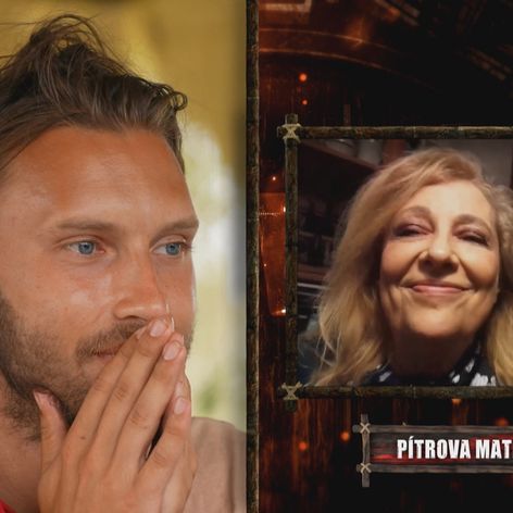 Pítr sa po odkaze od priateľky Gabči rozplakal.