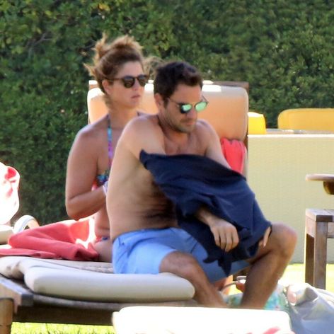 Federer na dovolenke s manželkou Mirkou. Slovenské krivky sa nezaprú