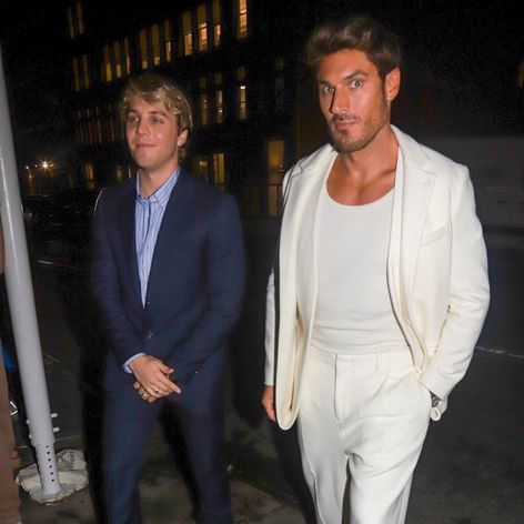 Chris Appleton a Lukas Gage sa rozvádzajú