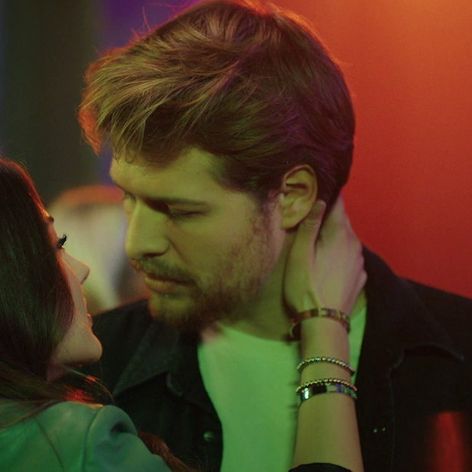 Láska, rozum, pomsta