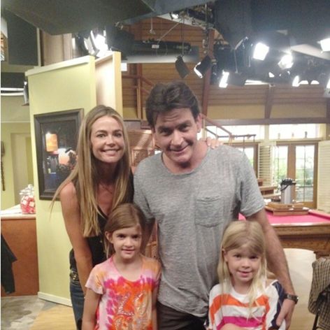 Denise Richards a Charlie Sheen s dcérami