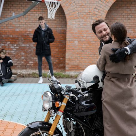 Marek Geišberg ako Viktor