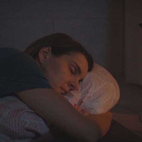 Laura dostane z Andreja strach.