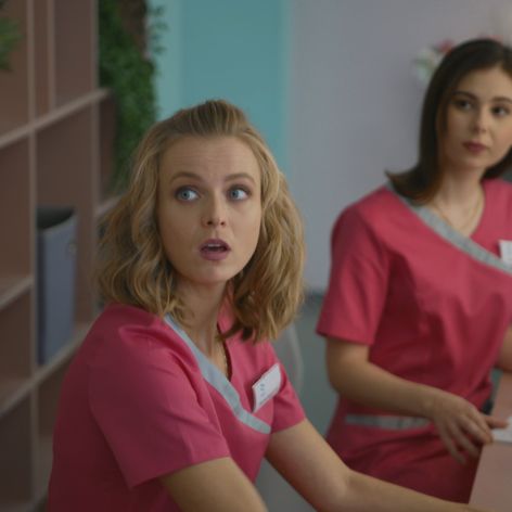 Monika má po objatí s Borisom čo vysvetľovať.