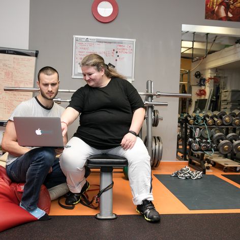 Výherkyňa Marika s výživovým poradcom Michalom Páleníkom