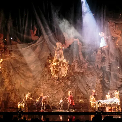Predstavenie Corteo Cirque Du Soleil.