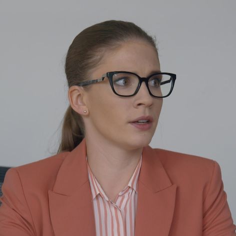 Ema má v rozvode jasno.