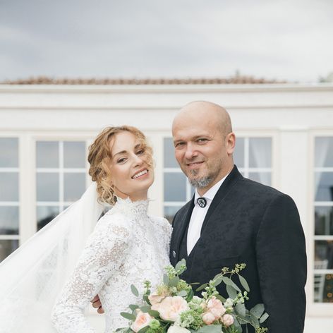 Mária Čírová si po deviatich rokoch zasnúbenia vzala Maroša Kachúta.