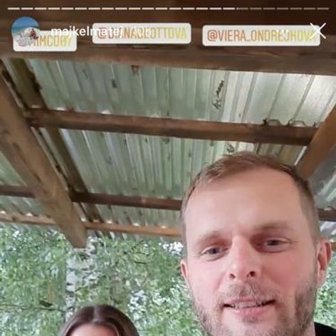 Nechýbali na chate ani hry