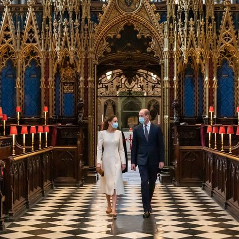 Kate a William navštívili vakcinačné centrum.