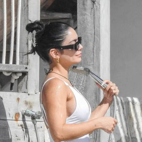 Vanessa Hudgens v Tulume