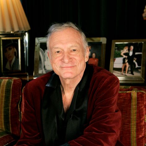 Hugh Hefner so svojimi zajačikmi na 52. ročníku Medzinárodného filmového festivalu v Cannes