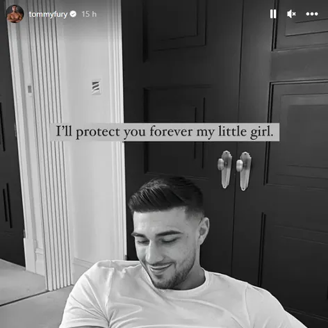 Molly-Mae Hague a Tommy Fury sa stali rodičmi. 