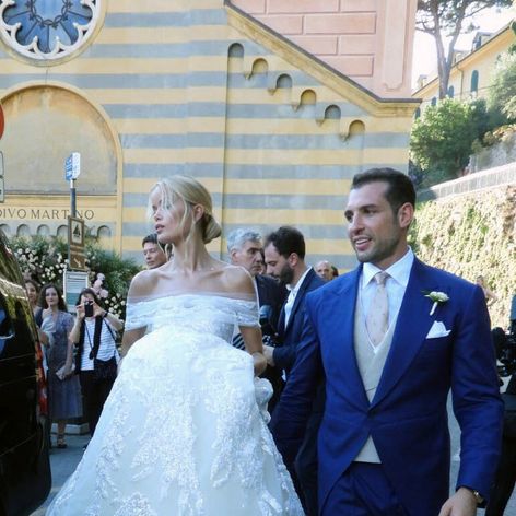 Frida Aase (27) povedala áno Tommymu Chiabrovi (36). 