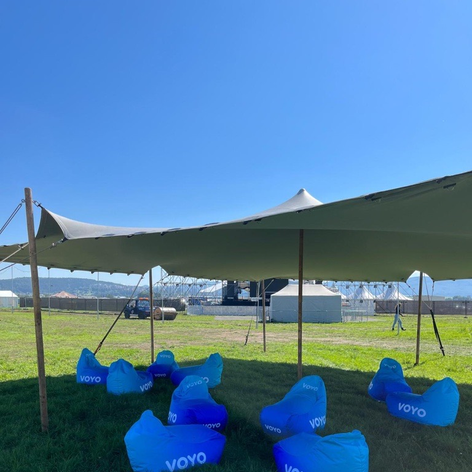 Prípravy na Grape vrcholia