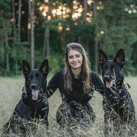 Sisa, Alex a Max na Farme