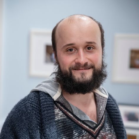 Dano Fischer ako bezdomovec Duško