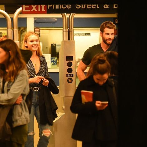 Liam Hemsworth a Maddison Brown