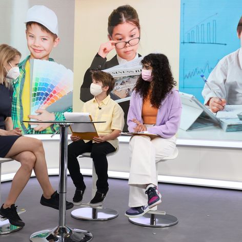 Viky Lancošová s Maroškom a Karinkou