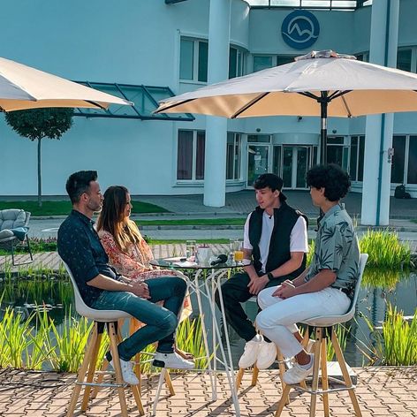 Mark Dann a Giovanni Ricci v Teleráne s Lenkou a Romanom