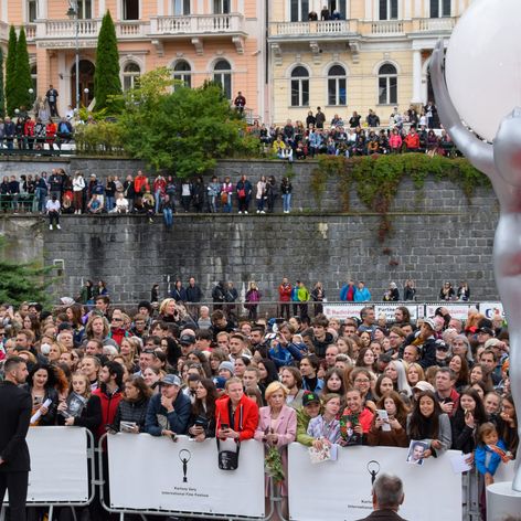 Dav fanúšikov čakal na Johnnyho Deppa
