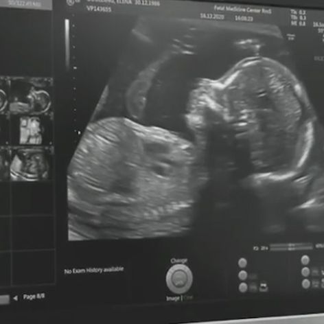 Zábery z videa Ellie Goulding