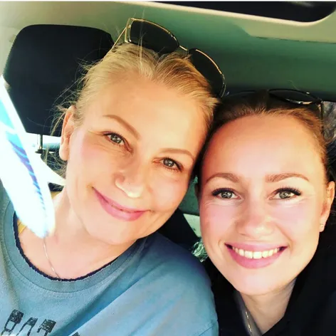 Natália Puklušová s mamou.