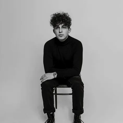The Curly Simon
