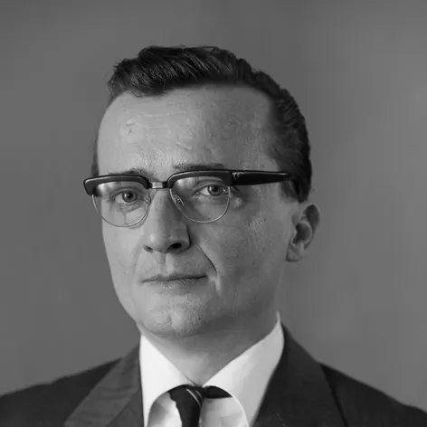Dano Heriban ako Alexander Dubček vo filme Muž, ktorý stál v ceste