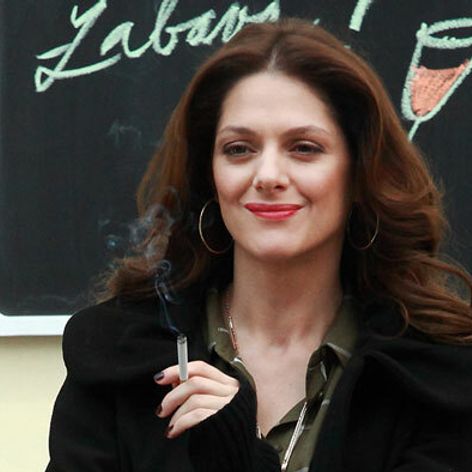 Klára Issová, Všetko alebo nič