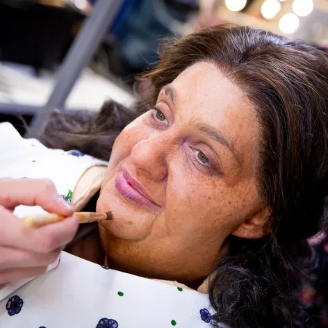Jasmina Alagič ako Věra Bílá 