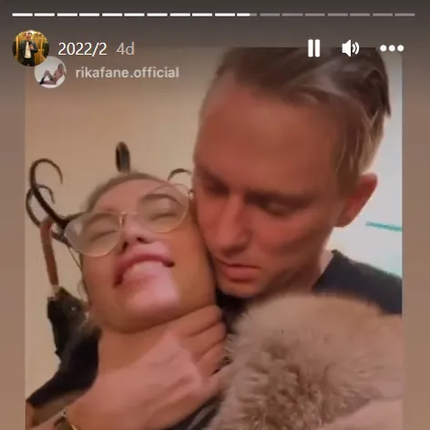Rika s priateľom
