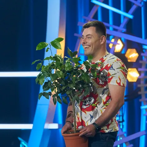 Adrián Figa priniesol darček pre Paľa Haberu