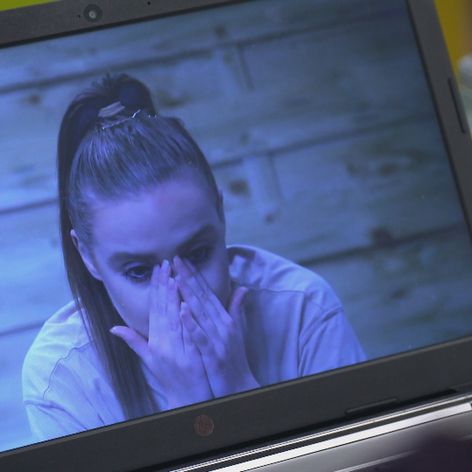 Sisa a Ema akoby sa vymenili.