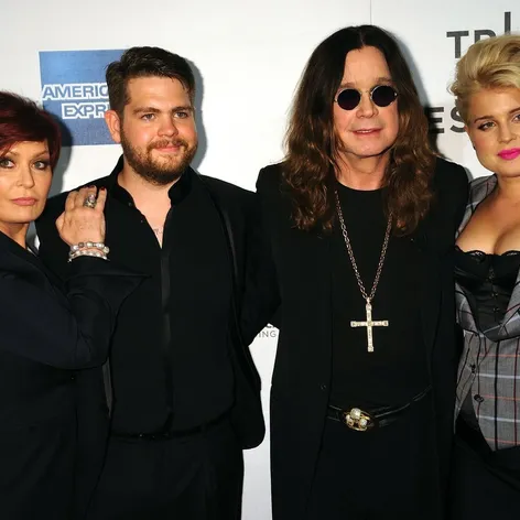 Sharon, Jack, Ozzi a Kelly Osbourne