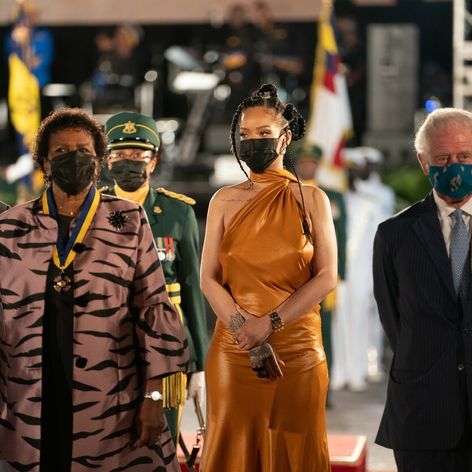 Princ Charles sa stretol aj s Rihannou.