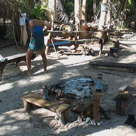 Lovci oddychovali a Jack si zatancoval.