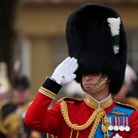 Vojenská prehliadka Trooping the Colour na počesť narodenín britského kráľa Karola III.