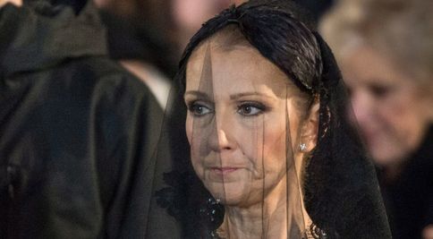 Celine Dion pochovala manžela, na bratov pohreb neprišla