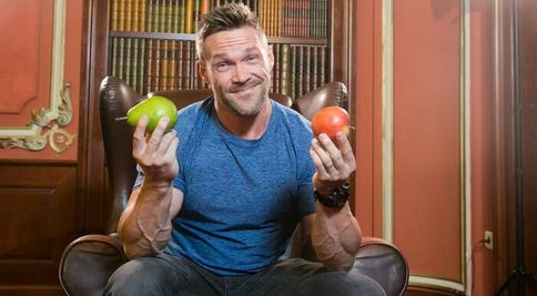 Chris Powell nie je len výborný tréner: Toto dokáže na podpätkoch!