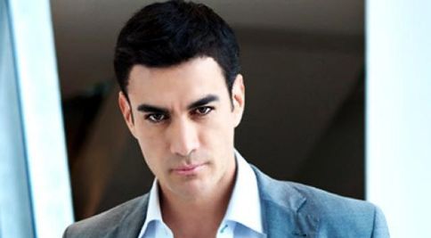Vôňa gardénií: Sebastián Rulli končí, nahradí ho David Zepeda!
