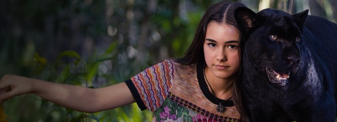 Ella a čierny jaguár