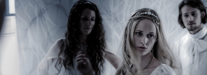 Rozprávky bratov Grimmovcov: Pretancované črievičky