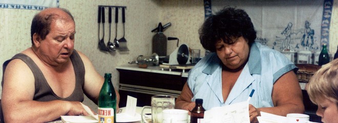 Slunce, seno a pár facek